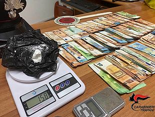 marsala-droga-e-contanti-per-oltre-38-mila-euro-50enne-arrestato-dai-carabinieri