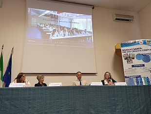 polo-liceale-presentazione-del-percorso-di-sperimentazione-nazionale-biologia-con-curvatura-biomedica