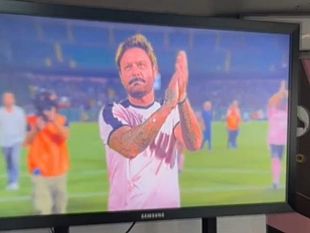 morte-toto-schillaci-camera-ardente-allo-stadio-rbarbera-domani-i-funerali