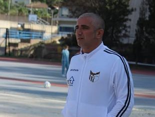 alcamo-calcio-il-condottiero-virga-confermato-sulla-panchina-dei-bianconeri