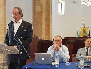 mazara-manager-generazione-bio-roundtable-per-la-classe-dirigente-presso-l-aula-consiliare