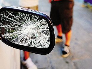 trapani-la-polizia-stradale-denuncia-due-malviventi-catanesi-per-la-truffa-dello-specchietto