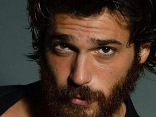 salemi/arriva-a-palermo-can-yaman-per-le-riprese-di-una-fiction-targata-mediaset