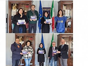 rotary-club-di-salemi-e-castelvetrano-donano-tre-tablet-a-due-istituti