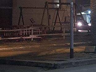 il-lettore-segnala-il-parco-giochi-di-piazza-della-repubblica-al-buio