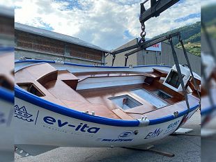 marettimo-varato-il-primo-gozzo-elettrico-delle-egadi