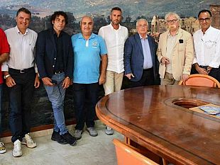 il-distretto-turistico-borghi-marinari-approda-alle-alle-fiere-internazionali-di-parigi-e-londra