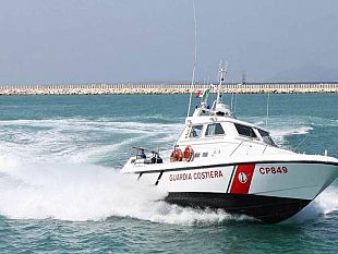 capitaneria-di-porto-di-trapani-vigilanza-in-area-marina-protetta-isole-egadi-sequestri-e-verbali-per-4000-euro