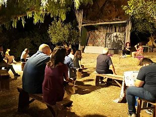 un-borgo-di-libri-e-autori-giovedi-la-presentazione-di-mercato-nero