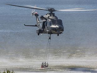 incendi-in-sicilia-doppio-intervento-dellelicottero-dellaeronautica-militare