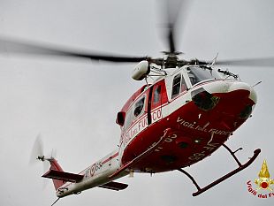 erice-tragedia-sfiorata-una-giovane-turista-precipita-con-il-parapendio