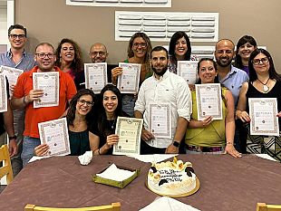 a-ventanni-dal-diploma-si-ritrovano-i-liceali-della-5b