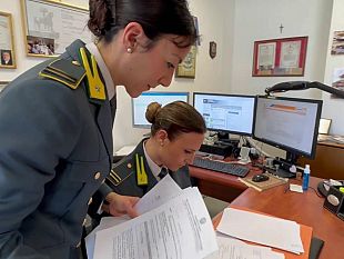 riceve-soldi-da-un-imprenditore-per-la-liquidazione-di-una-fattura-arrestato-funzionario-della-regione-siciliana