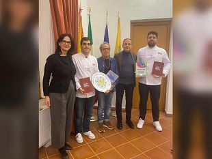 gli-chef-che-hanno-rappresentato-litalia-al-cous-cous-fest-in-visita-al-comune-di-mazara