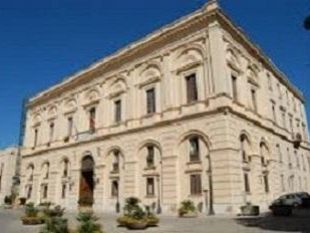 trapani-legge-di-stabilita-approvato-in-commissione-bilancio-l-emendamento-primo-firmatario-girolamo-fazio-poi-paolo-ruggirello-e-girolamo-turano-per-il-finanziamento-del-luglio-musicale-e-della-bibli