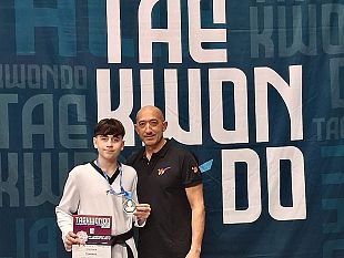 latleta-mazarese-di-gianluca-frazzetta-medaglia-dargento