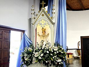 il-cuore-di-terrenove-bambina-fede-identita-e-resistenza-agricola