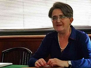 erice-laura-montanti-lancia-la-sua-candidatura-alle-primarie-democratiche