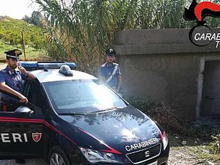 rubano-borsa-alla-titolare-di-un-esercizio-commerciale-arrestati-dai-carabinieri