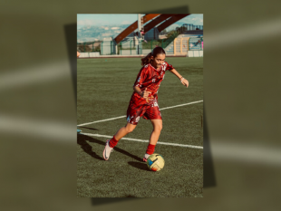 una-ragazza-un-pallone-la-storia-di-gemma-de-blasi-e-il-suo-amore-per-il-calcio