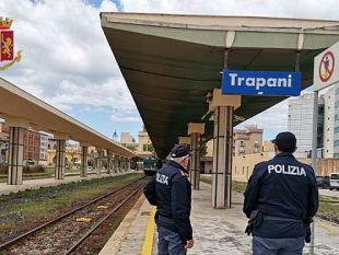 trapani-volevano-viaggiare-in-treno-senza-biglietto-intervenuta-la-polizia