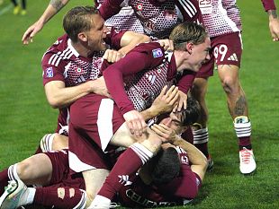 fc-trapani-1905-stensrud-regala-i-3-punti-al-trapani