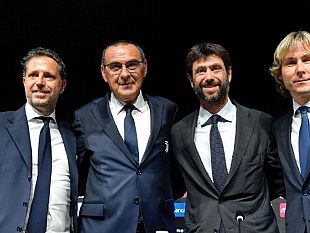 la-juventus-presenta-maurizio-sarri-buona-la-prima