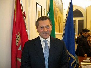 ex-provincie-presto-al-voto-drago-sindaco-aci-castello-lattuale-legge-mortifica-i-piccoli-e-medi-comuni-governo-regionale-e-ars-provvedano-a-correggere-lerrore