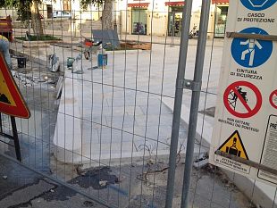 piazza-regina-completata-a-giorni-ma-preannunciati-disagi-e-non-solo-alla-viabilita-progetto-alquanto-discutibile