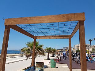 mazara-tettoie-senza-copertura-nel-parco-giochi-di-san-vito-disagi-per-famiglie-ed-anziani