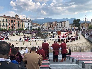 il-corteo-storico-di-santa-rita-ospite-donore-alla-giostra-di-sulmona-diario-di-un-viaggio