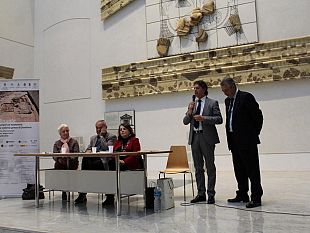 il-club-unesco-castelvetrano-ha-presentato-al-museo-salinas-il-volume-su-selinunte