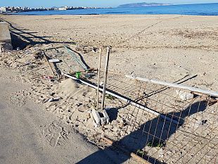 lungomare-dante-alighieri-in-stato-di-abbandono-diventera-bellissima-punta-il-dito-contro-lamministrazione