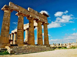 il-direttore-del-parco-archeologico-di-selinunte-destina-65mila-euro-di-contributo-al-comune-di-partanna-e-castelvetrano-sta-a-guardare