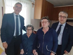 calatafimi-segesta-festeggiati-i-101-anni-della-signora-giangrasso