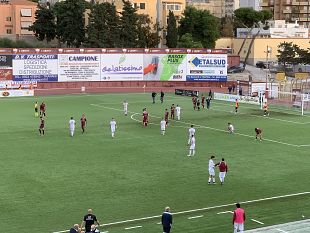 un-trapani-sciupone-non-sa-piu-vincere-arriva-un-altro-pareggio