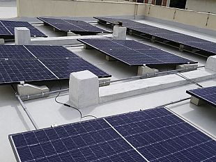 poste-italiane-a-trapani-il-piu-grande-impianto-fotovoltaico-aziendale-della-provincia