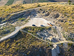 segesta-dagli-scavi-riaffiora-unantica-aula-del-tribunale-medievale