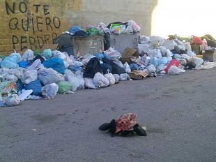 emergenza-rifiuti-cristaldi-attacca-la-regione-e-se-la-prende-pure-coi-sindacati-ed-i-lavoratori-della-belice-ambiente