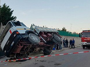 video-mazara-incidente-sul-lavoro-grave-un-operaio-edile