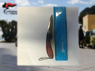minaccia-i-genitori-con-un-coltello-i-carabinieri-arrestano-un-giovane-per-tentata-estorsione-e-maltrattamenti-in-famiglia