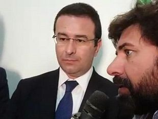 intervista-al-sottosegretario-agli-interni-stefano-candiani-in-visita-al-comparto-pesca-di-mazara