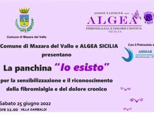 inaugurazione-panchina-viola-io-esisto-per-la-fibromialgia