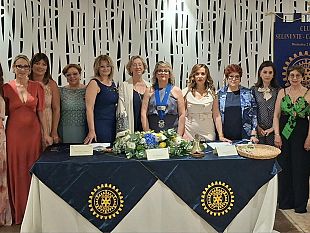 anna-maria-li-causi-e-la-nuova-presidente-dellinner-wheel-club-selinunte-cave-di-cusa
