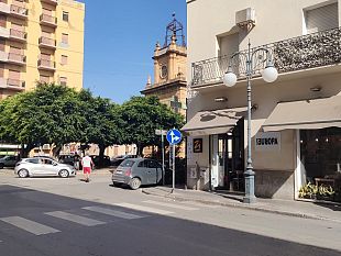 mazara/mazara-compra-i-cornetti-non-li-paga-scappa-e-poi-aggredisce-il-proprietario-del-bar