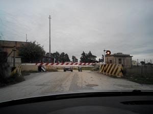 mazara-disagi-ai-passaggi-a-livello-in-citta-la-rabbia-dei-cittadini