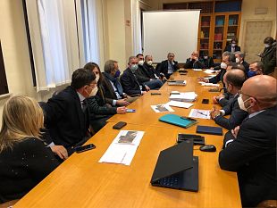 in-arrivo-nuovi-treni-e-un-investimento-di-40-milioni-per-servizio-ferroviario