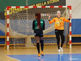 vittoria-facile-per-lhandball-erice-contro-mezzocorona-lemozione-del-ritorno-in-campo-di-chana-masson