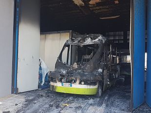 incendio-al-trenino-turistico-il-comune-ha-incaricato-il-perito-di-parte