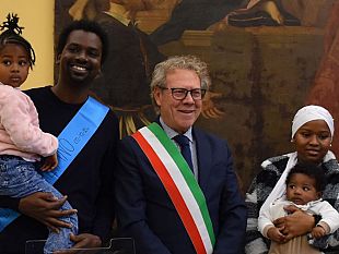 marsala-cittadinanza-italiana-per-un-papa-della-guinea-e-i-suoi-due-figli-residenti